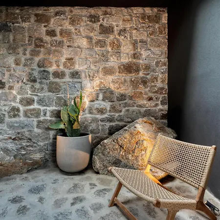 Apollo Yard * Agios Ioannis Diakoftis