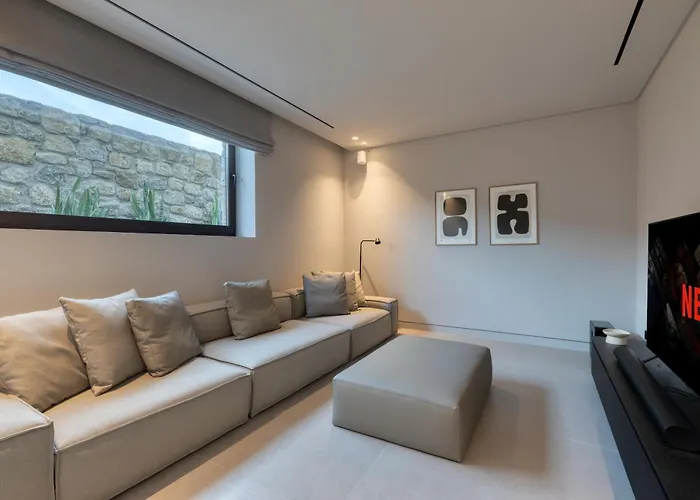 Apollo Yard * Agios Ioannis Diakoftis